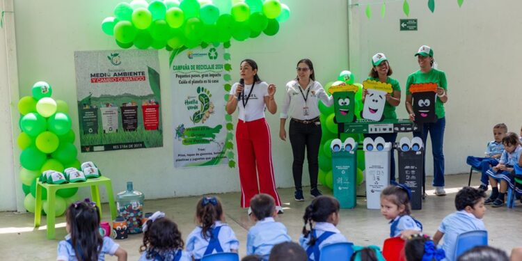 Alcaldía de Yopal promueve el uso responsable de plásticos en Instituciones Educativas