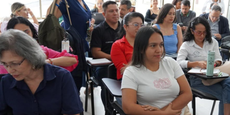 Gobernación del Meta capacita a emprendedores y empresarios se capacitan en formulación de planes de negocio