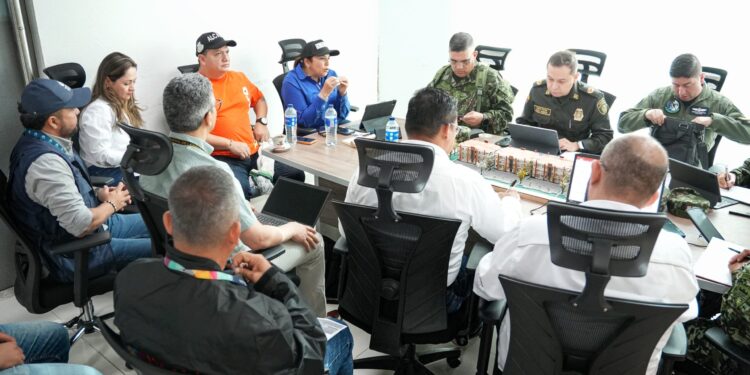 Gobernadora Rafaela Cortés llegó a reforzar la seguridad de Cabuyaro