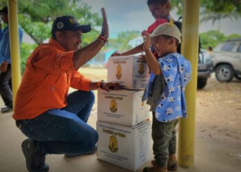 Gobernador Zorro cumple con más de 100 familias campesinas de Paz de Ariporo
