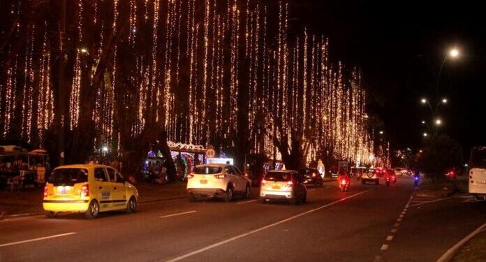 Vendedores ya pueden tramitar permiso para ocupar la avenida 40 y otras zonas en navidad