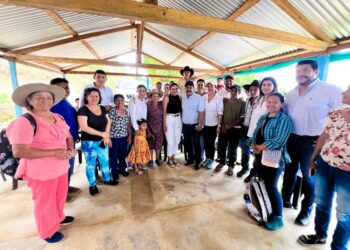 Marco Tulio Ruíz ratificó su compromiso con el desarrollo de la vereda Los Aceites