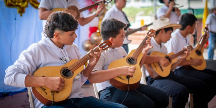 ¡Felices años a la Institución Educativa León de Greiff de Monterralo!