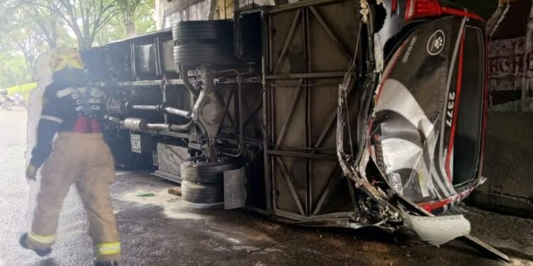 Fuerza y unión: Aguazul apoya a sus jóvenes folcloristas tras accidente