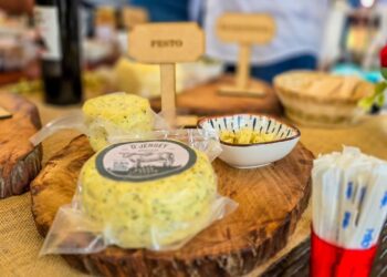 ¡Éxito total! Se agotaron todos los quesos en el 5.º Festival del Queso