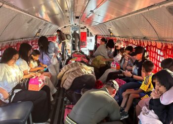 Fuerza Aérea Colombiana traslada a heridos por accidente en Medellín