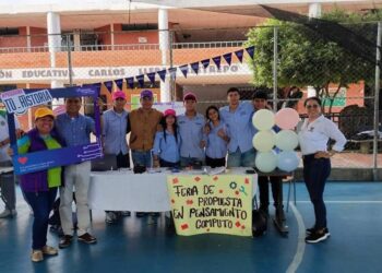 Estudiantes de la I.E. Carlos Lleras participan en ‘Colombia Programa’