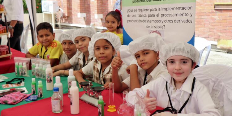 Inauguración del primer festival de ídolos emprendedores en Arauca