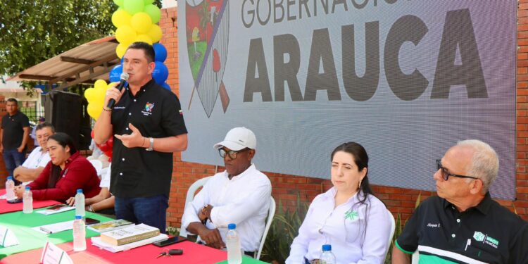 Inauguración del primer festival de ídolos emprendedores en Arauca
