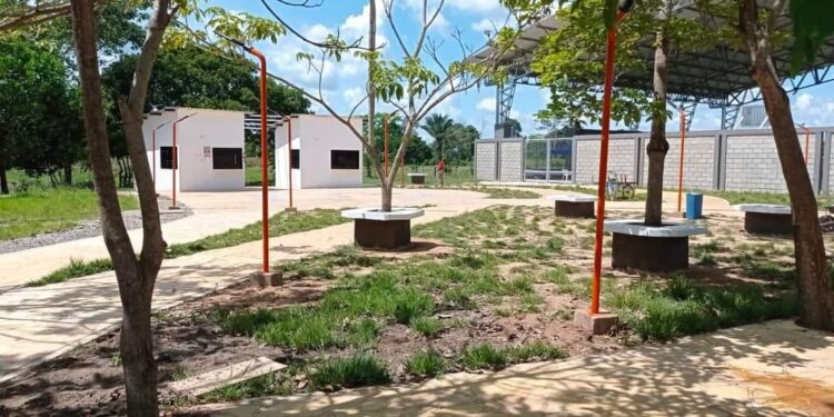 Obra para la Comunidad: Entrega de plazoleta en Panamá de Arauca