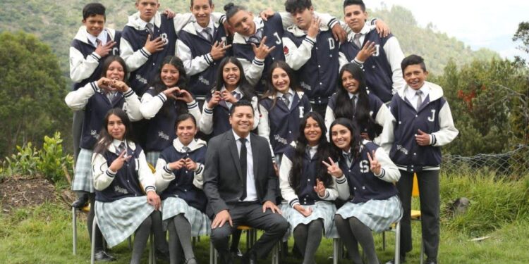 Institución Educativa Integrada Marco Antonio Quijano Rico se destaca por proyectos de emprendimiento