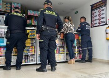 Negocios dedicados a otras actividades no pueden vender pólvora, advierte Gobierno Municipal