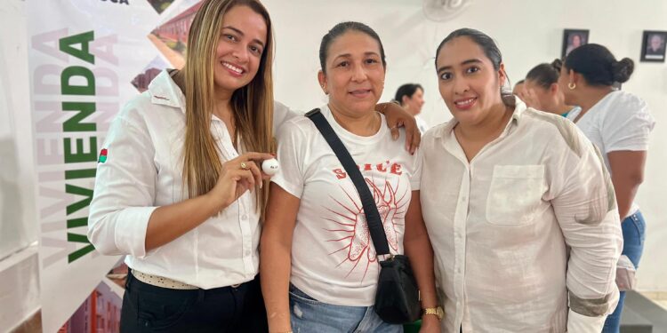 Se realiza sorteo para asignación de 152 lotes en Costa Hermosa, Arauca