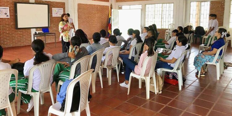Ecopetrol y la Universidad Santo Tomás contribuyen al fortalecimiento de la educación rural a través de la ciencia,