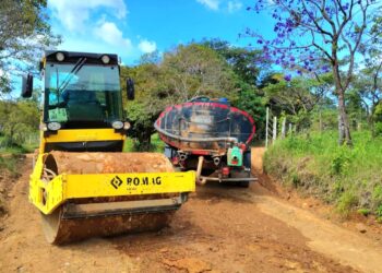 Se rehabilita vía Upamena sector Bajo