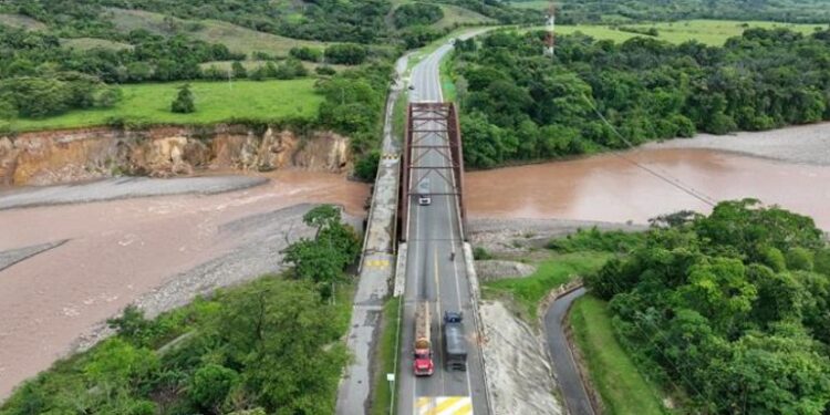 Se realizarán pruebas de carga en el puente Guacavía, vía Cumaral – Paratebueno