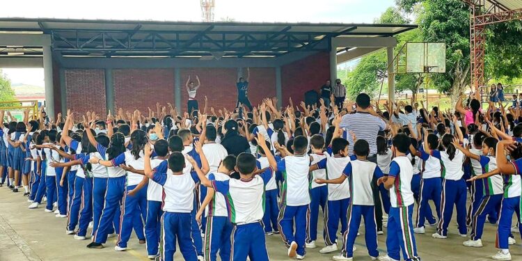 Padres de familia podrán matricular a sus hijos hasta el 20 de enero