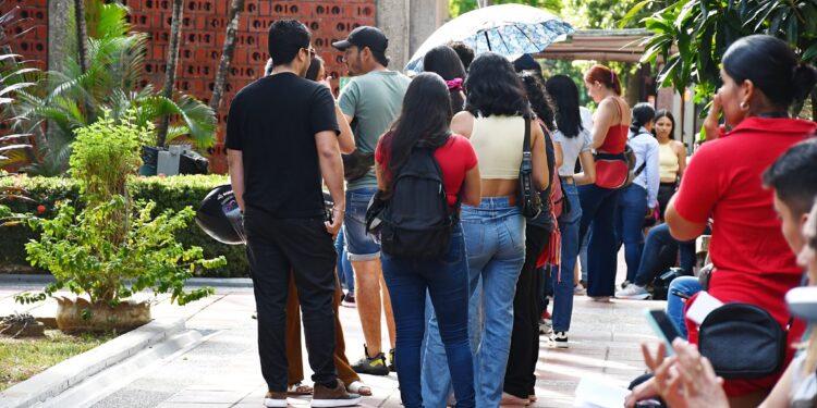 Atención Estudiantes Antiguos de Unitrópico