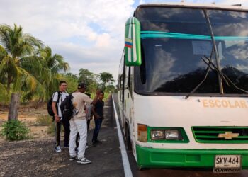 Arauca inicia el 2025 con el servicio de transporte escolar: un paso hacia la equidad educativa