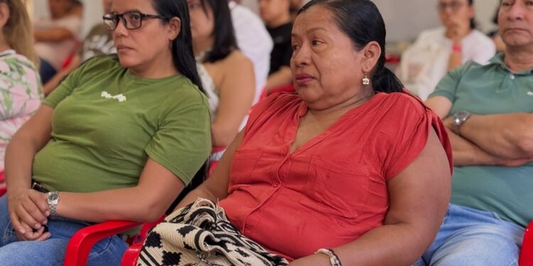 Secretario de educación impulsa proyectos de vida en la I.E. Lucila Piragauta