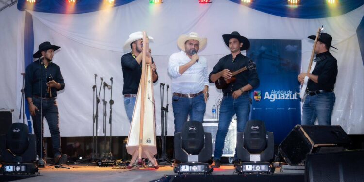 Aguazul da la bienvenida a las candidatas del XXXVIII Reinado Nacional del Arroz