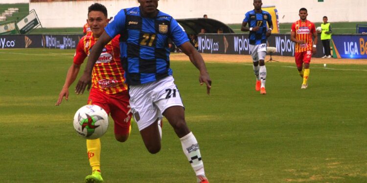 Gobierno de la capital boyacense anuncia medidas frente al inicio del fútbol profesional en el estadio La Independencia