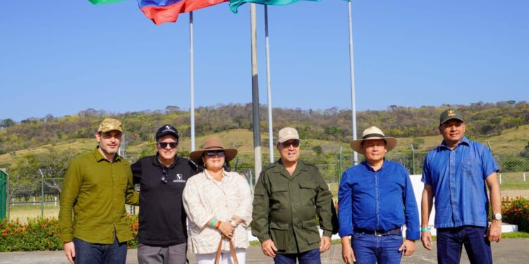 Embajador de Panamá conoció el poder del agro y turismo en Casanare