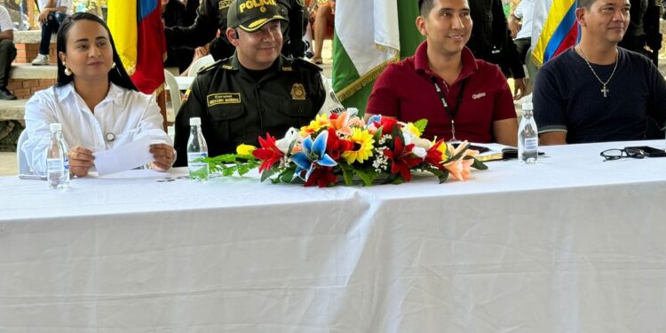 Yopal firma pacto ‘Abre tus ojos en entornos seguros y protectores’ para garantizar la seguridad de los estudiantes