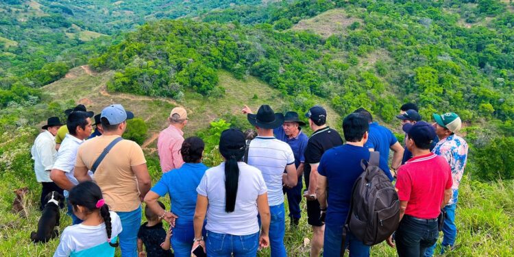 Gobierno local fortalece el desarrollo territorial en Brisas del Cravo