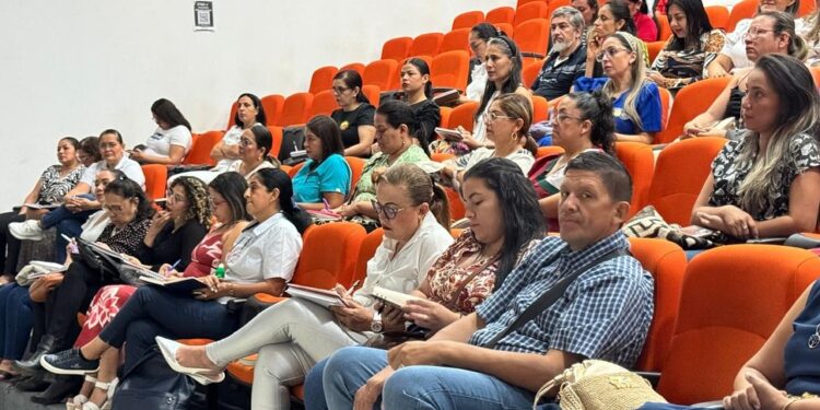Secretaría de Educación realizó asistencia técnica a instituciones privadas en Yopal
