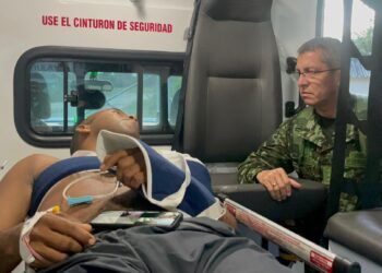 Traslado de militares heridos en zona rural de Saravena