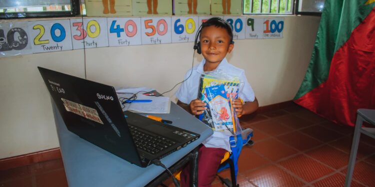 Hato Corozal: Travesía de oportunidades para los niños