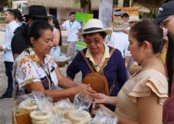 ¡Éxito total! $92 millones fueron vendidos en el Mercado Campesino de Expomalocas