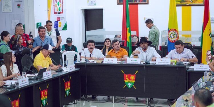 Alcalde de Yopal insta a concejales a trabajar en unidad por el progreso de la ciudad