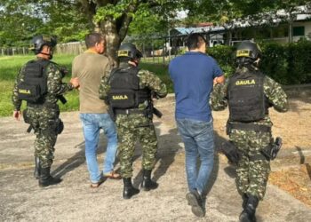 Golpe a la extorsión: Capturan a cinco de los más peligrosos criminales del Eln en Arauca y otras regiones del país