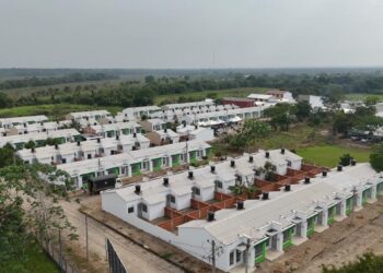 84 familias de San Carlos de Guaroa recibieron sus viviendas de manos de la Gobernadora Rafaela Cortés Zambrano