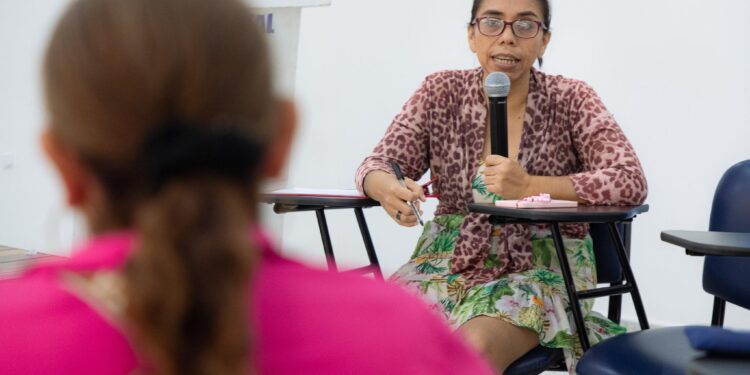 Grupo de apoyo comunitario Paso 10: Capacitación en nutrición de la estrategia IAMII