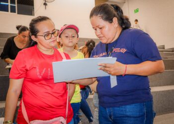 Encuentro de bienvenida para beneficiarios de renta ciudadana ‘Hechas a Pulso’ y Ludoteca