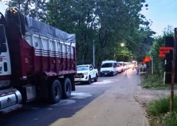 Protesta por fallas en el servicio eléctrico bloquea vía a El Morro en Yopal