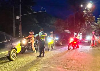 Tenga precaución en la calle 40 se están realizando cierres viales por mejoras en el alcantarillado