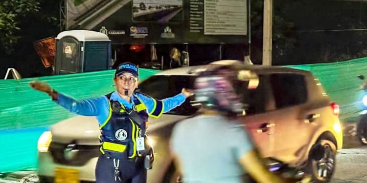 Tenga precaución en la calle 40 se están realizando cierres viales por mejoras en el alcantarillado