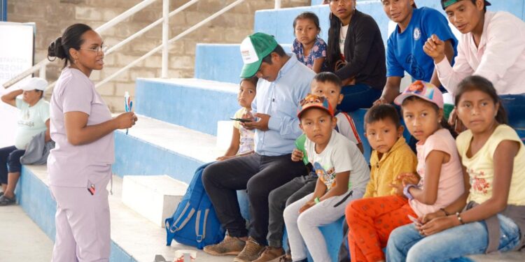 ¡Éxito total en la Jornada #15! Hospital itinerante lleva atención médica especializada al resguardo indígena Chaparral Barro Negro