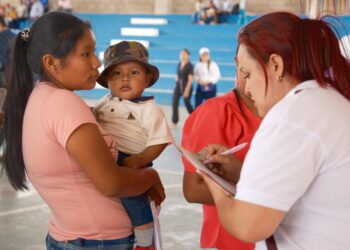 ¡Éxito total en la Jornada #15! Hospital itinerante lleva atención médica especializada al resguardo indígena Chaparral Barro Negro