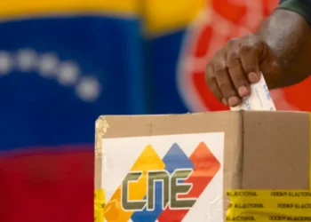 Venezuela celebra elecciones en medio de división opositora y el Esequibo en la mira
