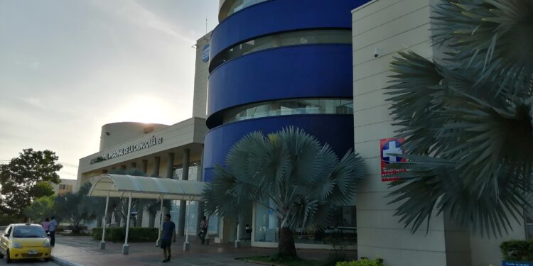 HORO se pronuncia sobre el estado de salud y supuesto parte médico de un paciente masculino adulto joven