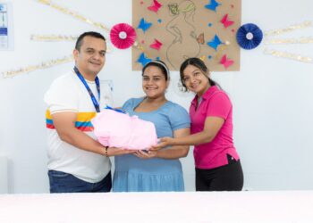 Fortalecen la atención a gestantes en el CAPS Juan Luis Londoño camino a la certificación IAMII