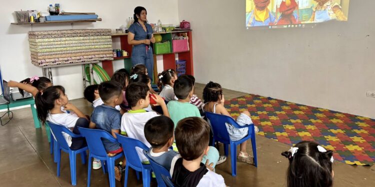 Niños del CDI Compartir aprenden sobre alimentación saludable con «¡Listos a Jugar!»