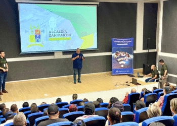 Emprendedores de San Martín se capacitan en inteligencia artificial y herramientas tecnológicas para impulsar sus negocios