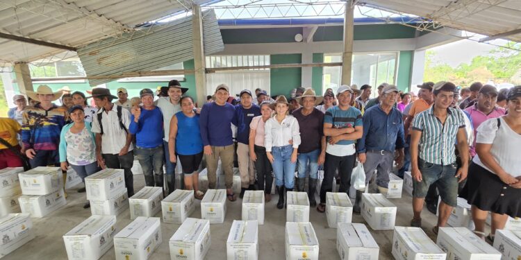 356 familias afectadas por inundaciones en Hato Corozal recibieron ayudas humanitarias