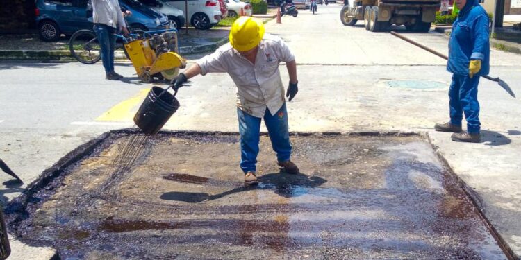 La Secretaría de infraestructura mejora la malla vial urbana en Yopal